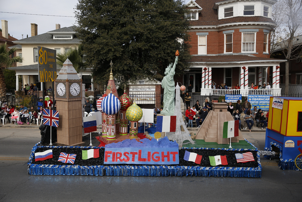 FirstLight Federal Credit Union float stolls down the parade route during the 2016 parade.